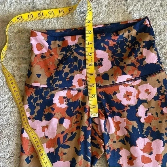 prAna Kimble 7/8 Leggings Yoga Pants Gym Workout Printed Floral: XS - Picture 5 of 10